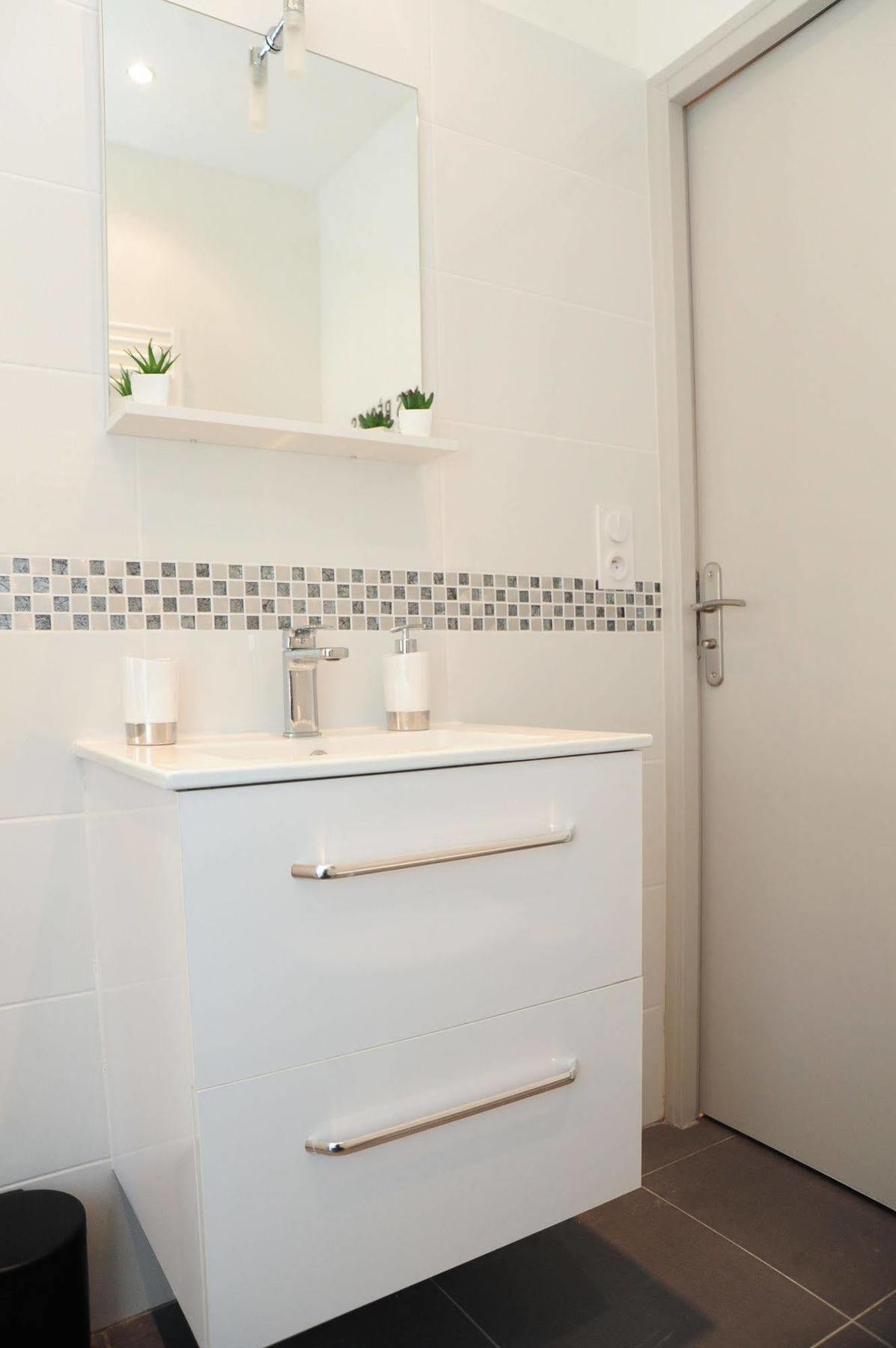 Suite Imperazur Five Stars Holiday House นีซ ภายนอก รูปภาพ